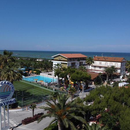 Camping Villaggio Calypso Cupra Marittima Exterior photo